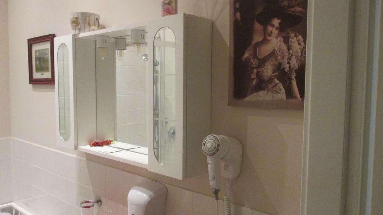 Relais"La Cappuccina" Rooms&Apartments Assisi Bagian luar foto